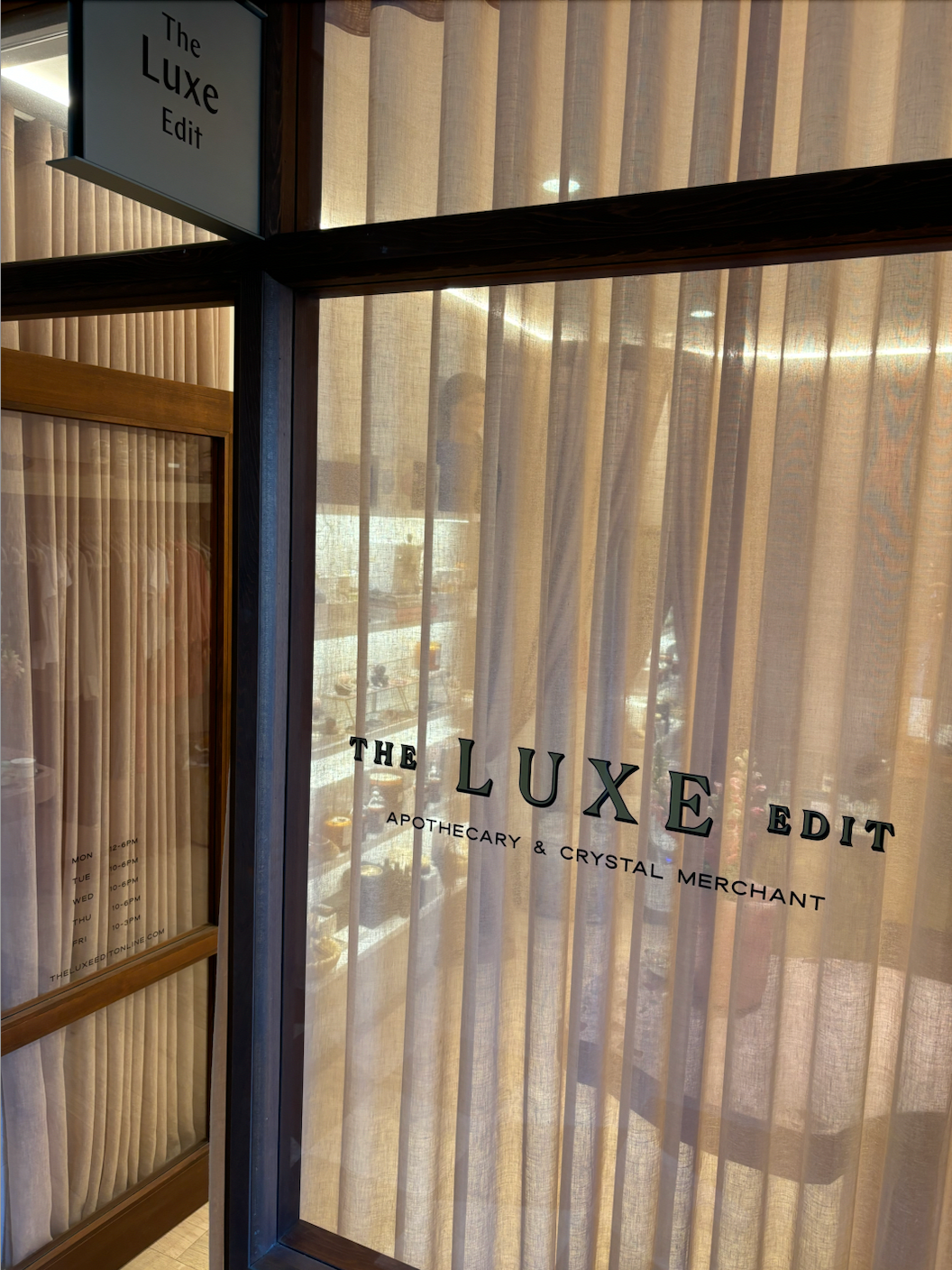 LUXE ASTRO CLUB - Bracelet Making & Tarot Event